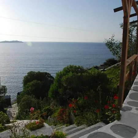 Belou Guest house
